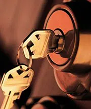 Lock Locksmith Tech Eastlake, OH 440-226-5074 logo-image - cheap-locksmith